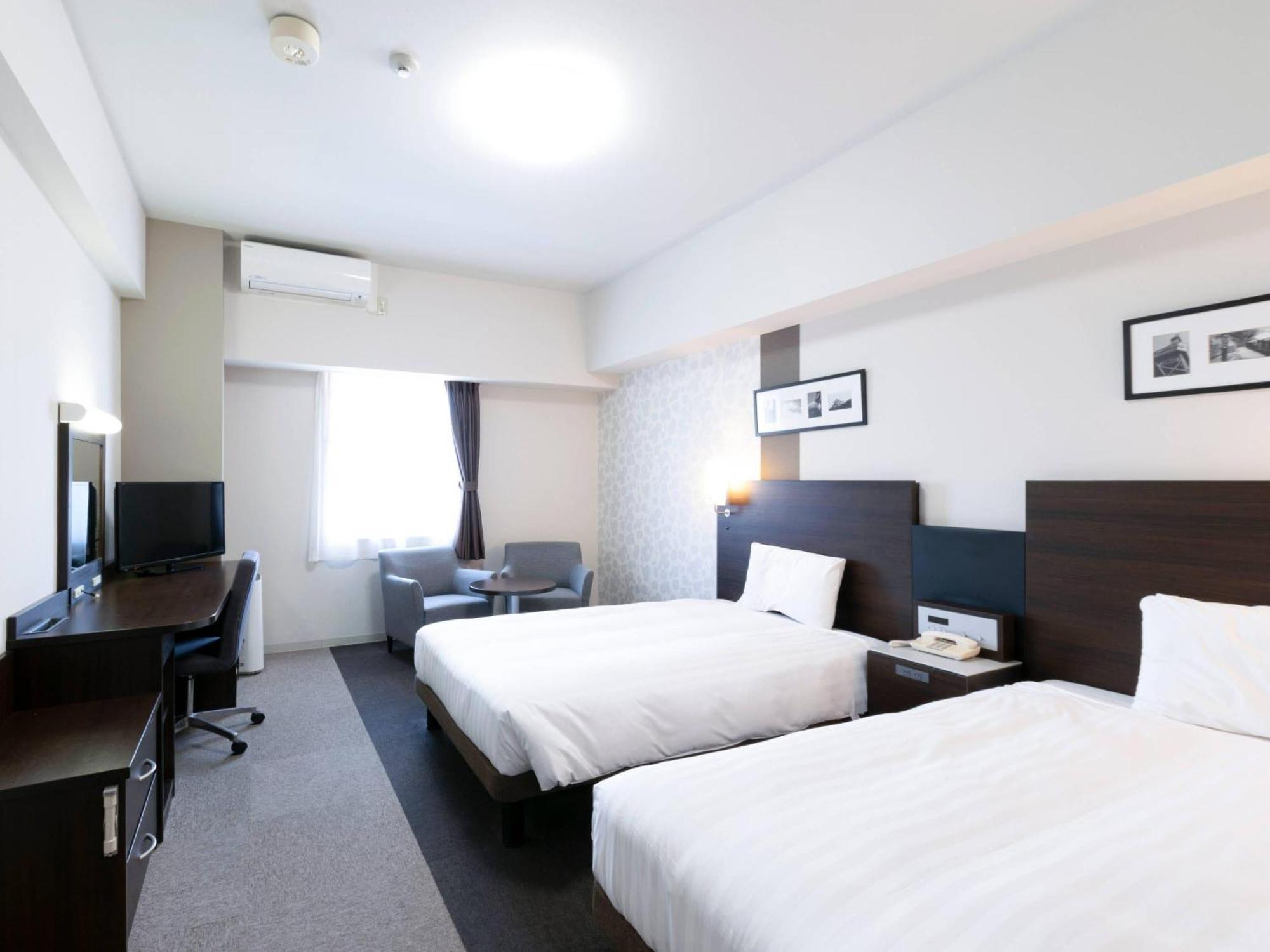 Superior Twin Room - Non-Smoking